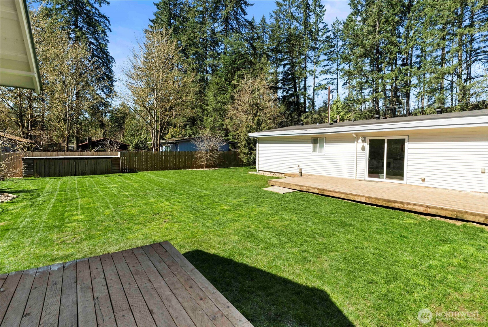 19715 SE Auburn Black Diamond Rd #R, Auburn, WA 98092