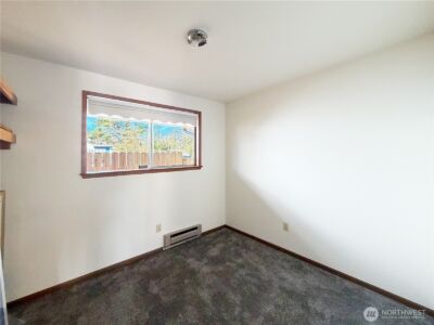 8825 Corbin Drive , Everett, WA 98204 - Photo 16