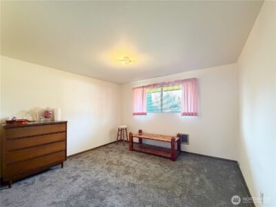 8825 Corbin Drive , Everett, WA 98204 - Photo 19