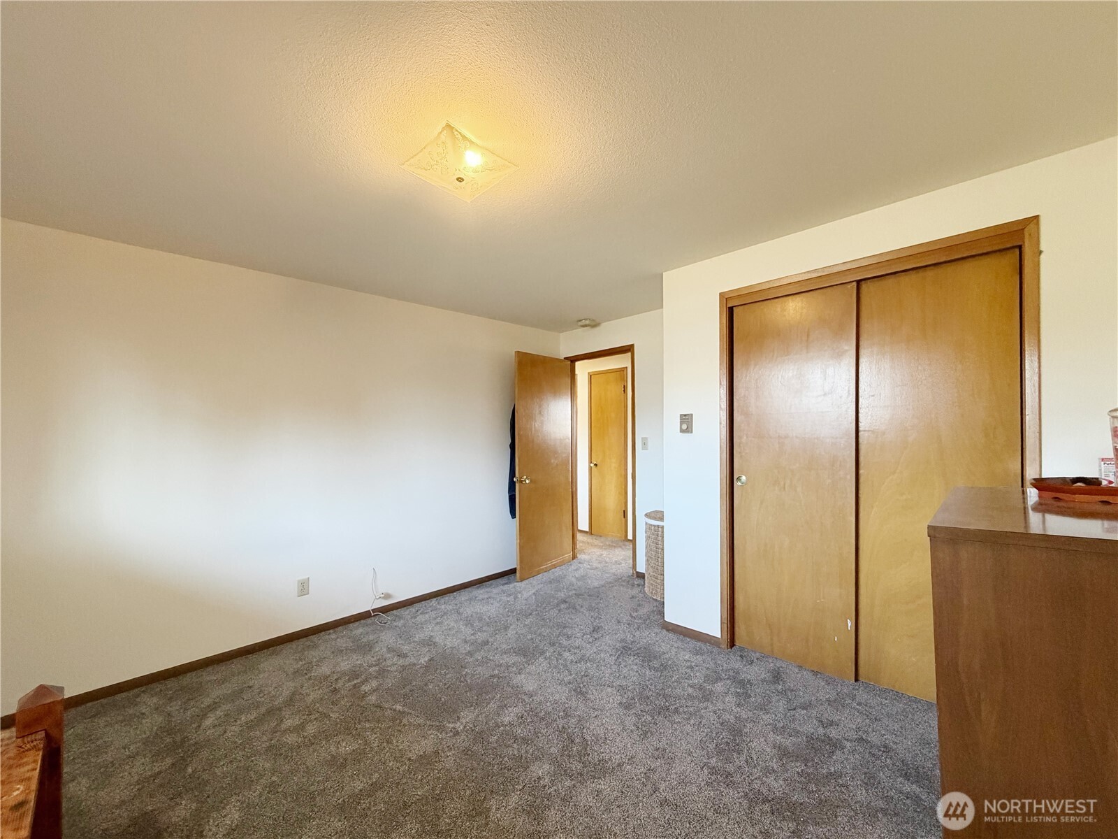 8825 Corbin Drive , Everett, WA 98204