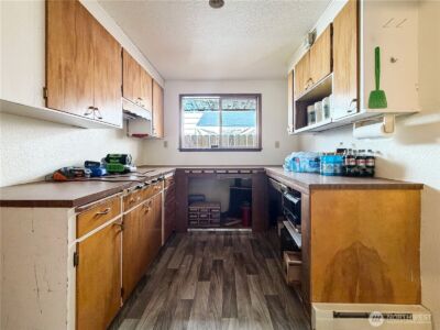 8825 Corbin Drive , Everett, WA 98204 - Photo 24