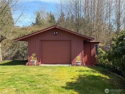 8825 Corbin Drive , Everett, WA 98204 - Photo 28