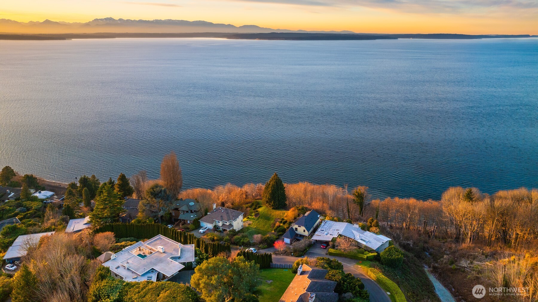 1932 NW Blue Ridge Drive , Seattle, WA 98177