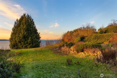 1932 NW Blue Ridge Drive , Seattle, WA 98177 - Photo 12