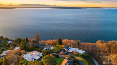 1932 NW Blue Ridge Drive , Seattle, WA 98177 - Photo 2