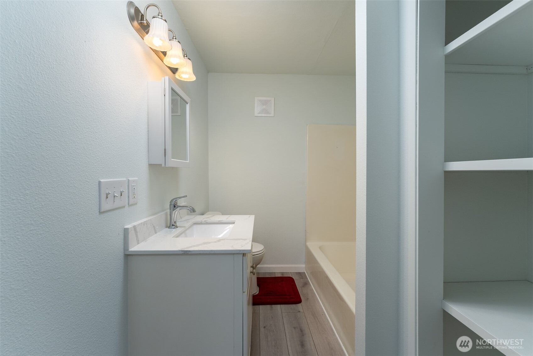 2340 Kelso Drive , Kelso, WA 98626