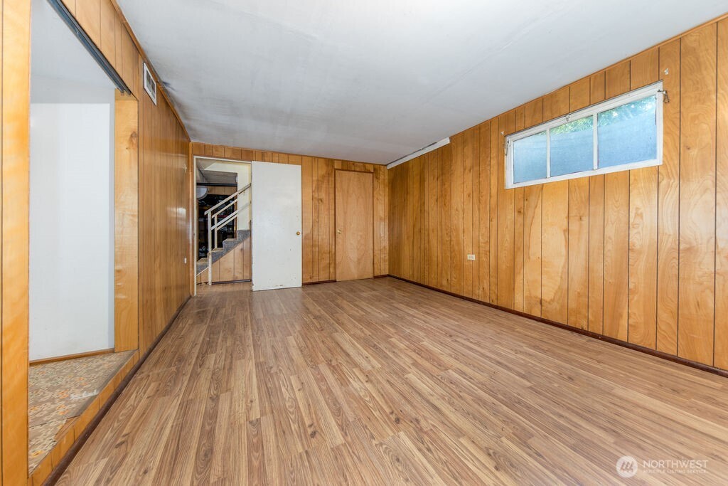 9105 104th Street SW, Lakewood, WA 98498