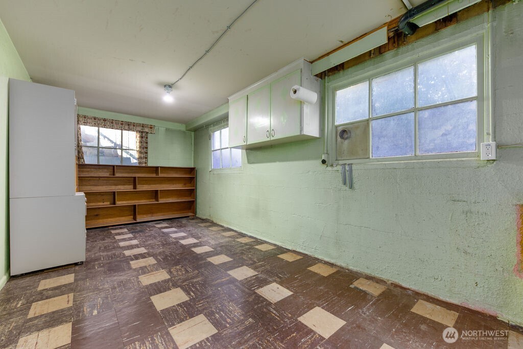 9105 104th Street SW, Lakewood, WA 98498