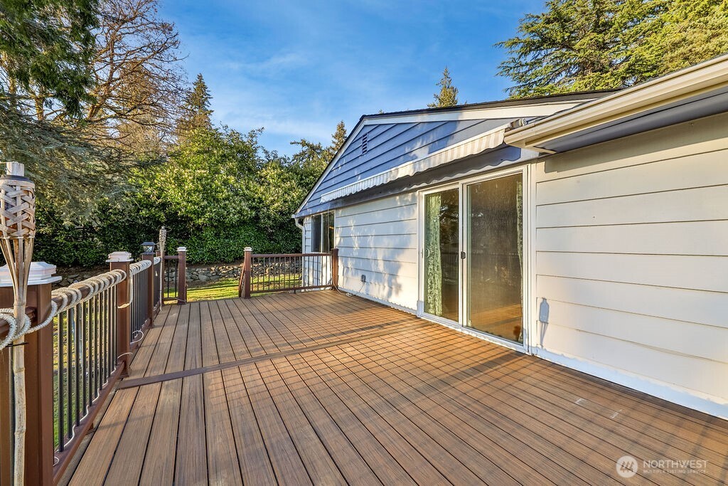 9105 104th Street SW, Lakewood, WA 98498