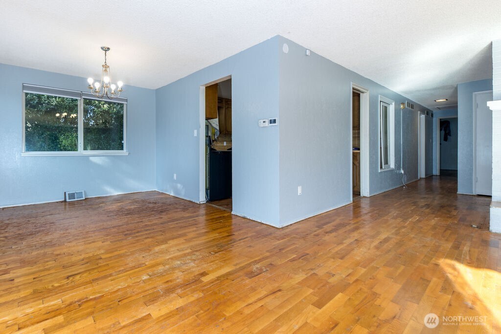 9105 104th Street SW, Lakewood, WA 98498