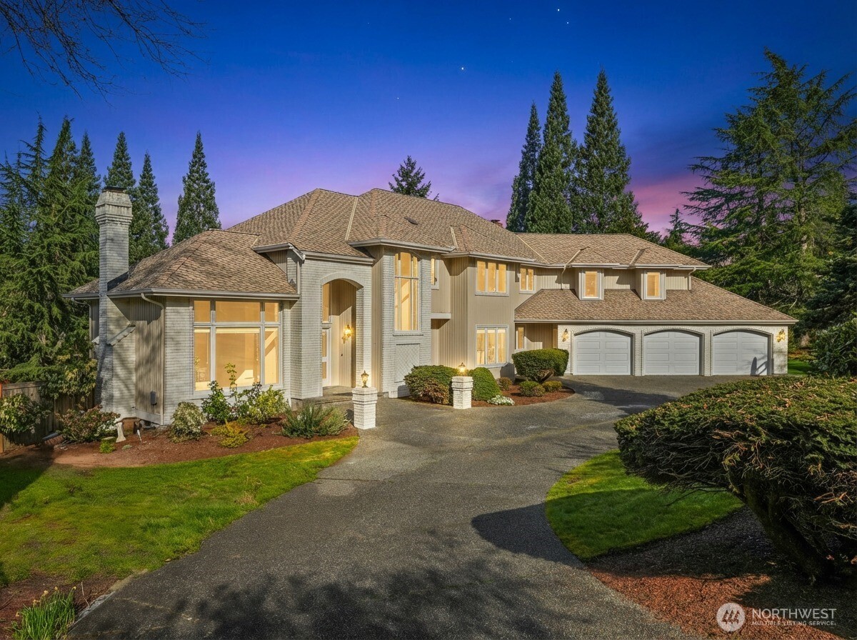 14823 164th Place NE, Woodinville, WA 98072