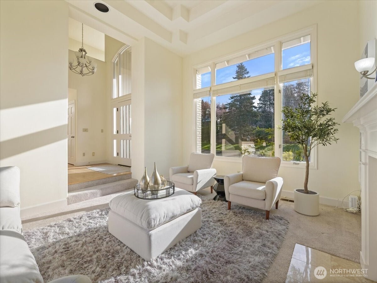 14823 164th Place NE, Woodinville, WA 98072