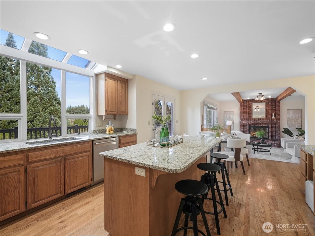 14823 164th Place NE, Woodinville, WA 98072