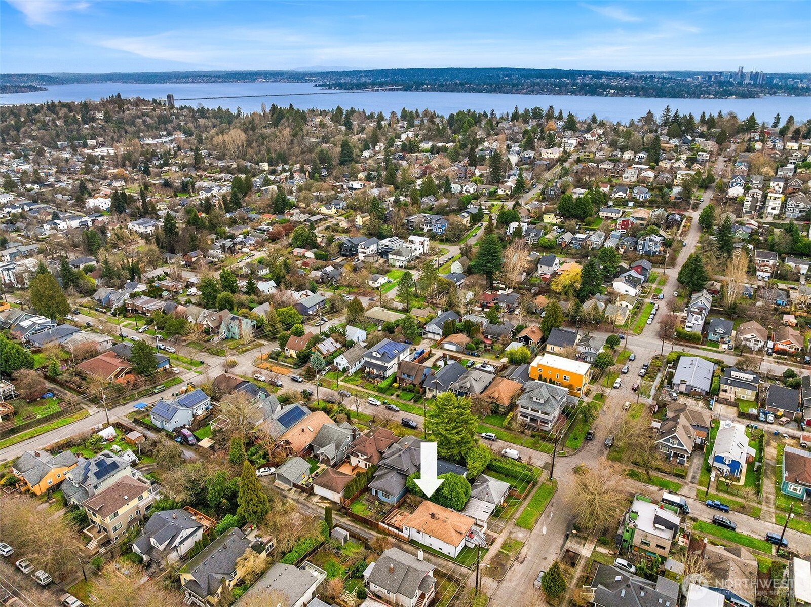 2614 E Pike Street , Seattle, WA 98122