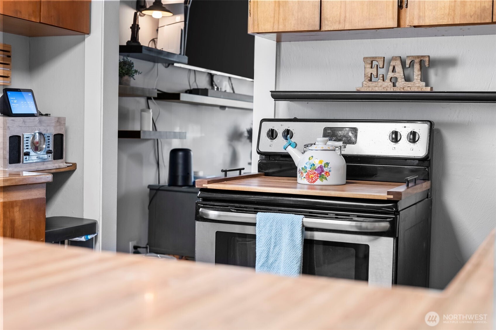 5436 S Thompson Avenue , Tacoma, WA 98408