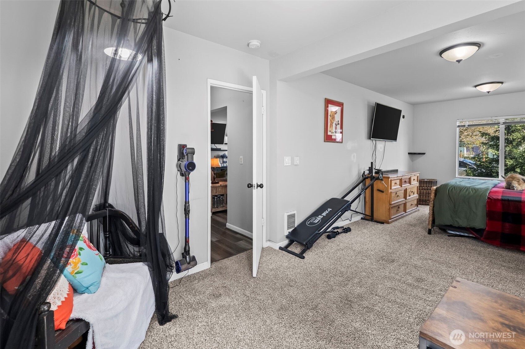 5436 S Thompson Avenue , Tacoma, WA 98408