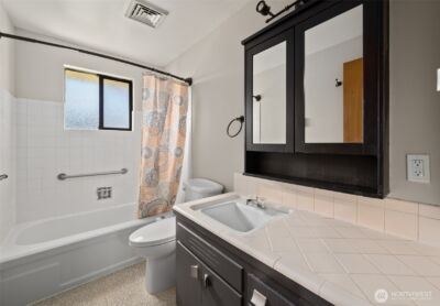 1805 37th Street , Anacortes, WA 98221-4007 - Photo 17