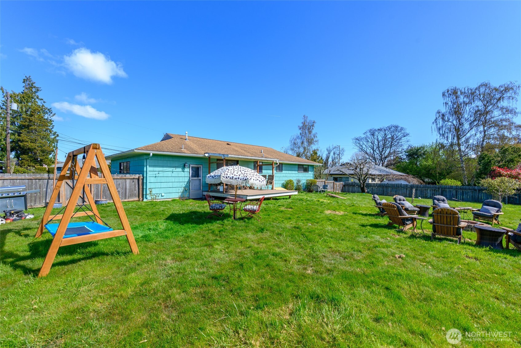 1805 37th Street , Anacortes, WA 98221-4007