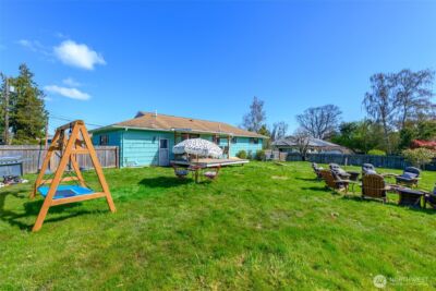 1805 37th Street , Anacortes, WA 98221-4007 - Photo 31