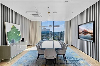 10232 NE 10th Street #1207, Bellevue, WA 98004