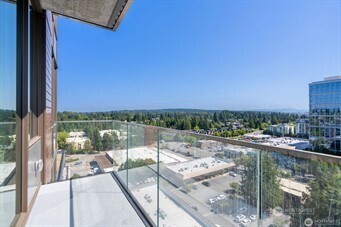10232 NE 10th Street #1207, Bellevue, WA 98004