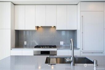 10232 NE 10th Street #1207, Bellevue, WA 98004 - Photo 8