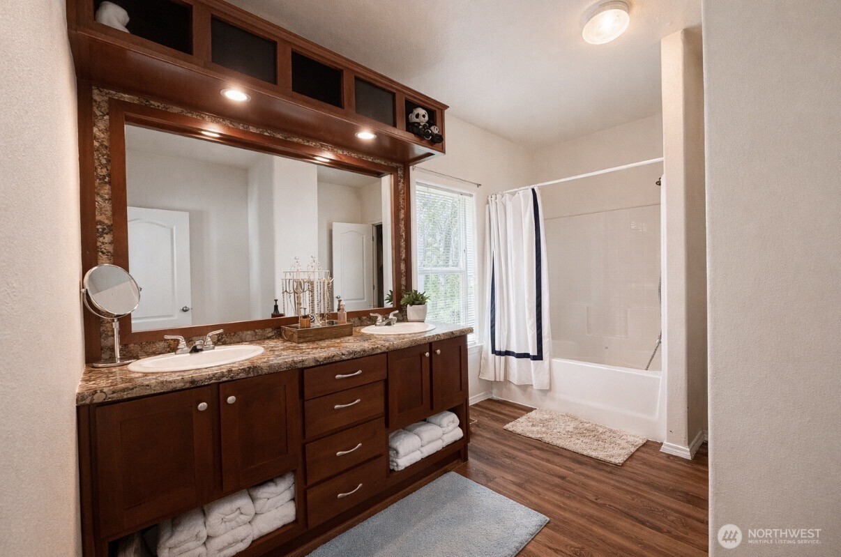 700 N Reed #21, Sedro Woolley, WA 98284
