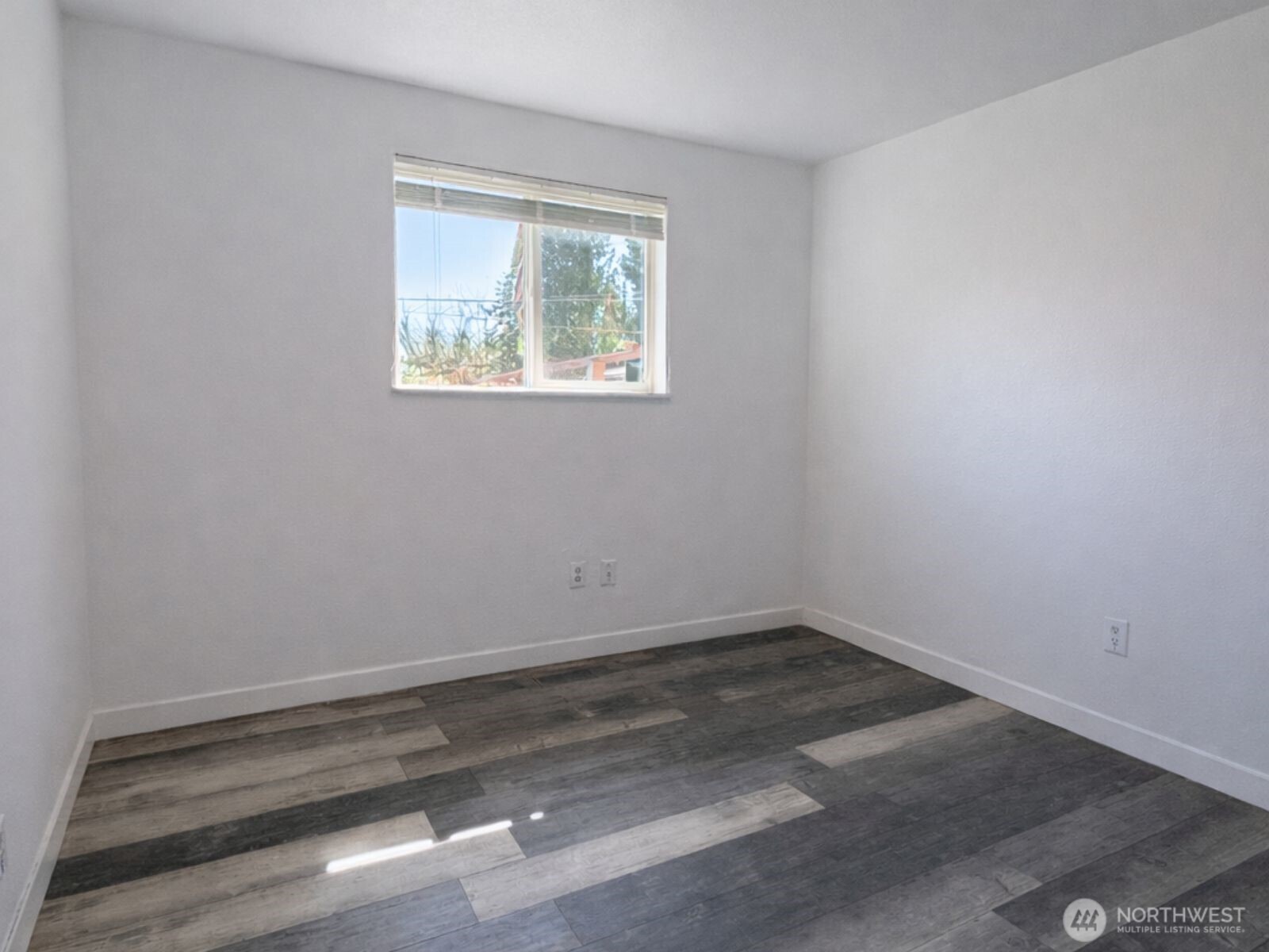 100 Hillcrest Drive , Elma, WA 98541