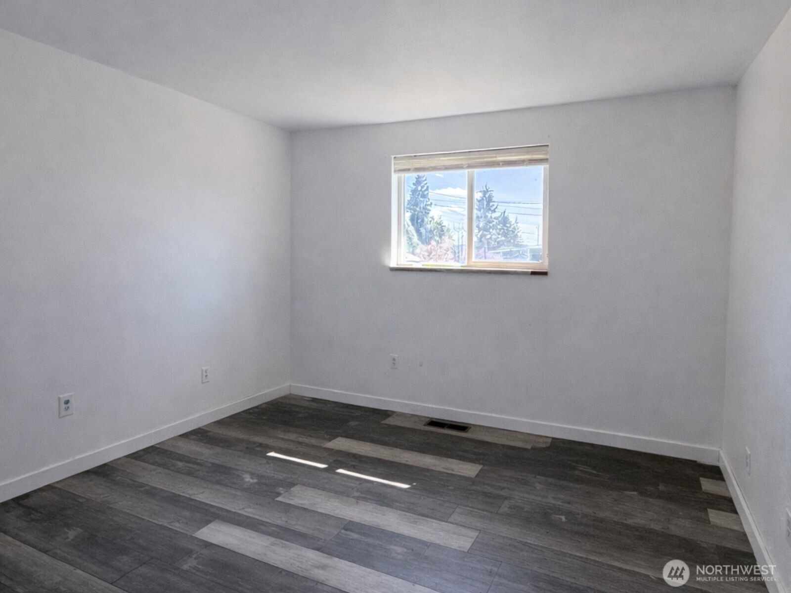 100 Hillcrest Drive , Elma, WA 98541