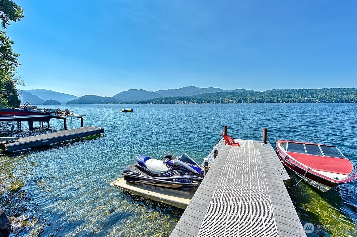3042 Northshore Road , Bellingham, WA 98226