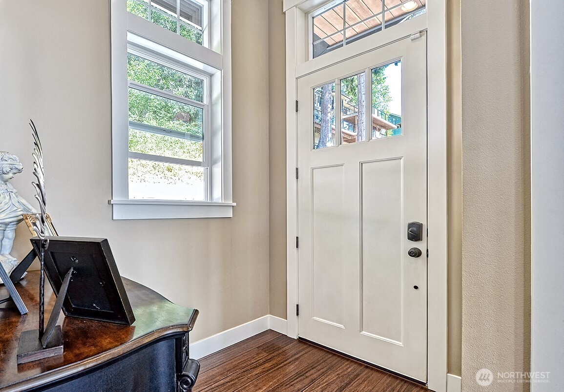 3042 Northshore Road , Bellingham, WA 98226