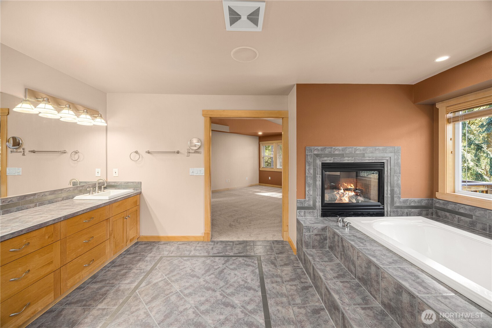 7402 229th Place SE, Woodinville, WA 98072-6009