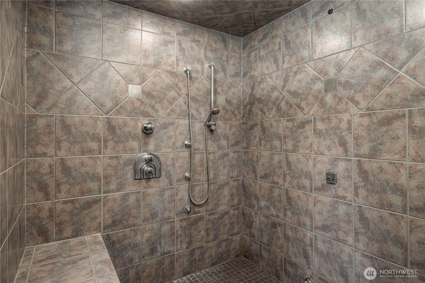 7402 229th Place SE, Woodinville, WA 98072-6009