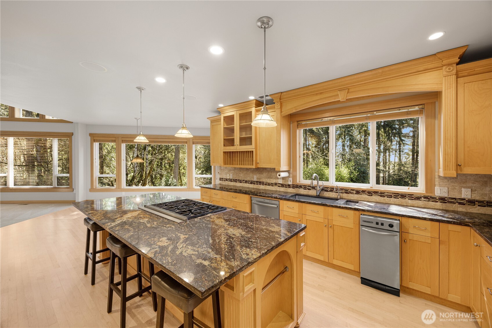 7402 229th Place SE, Woodinville, WA 98072-6009