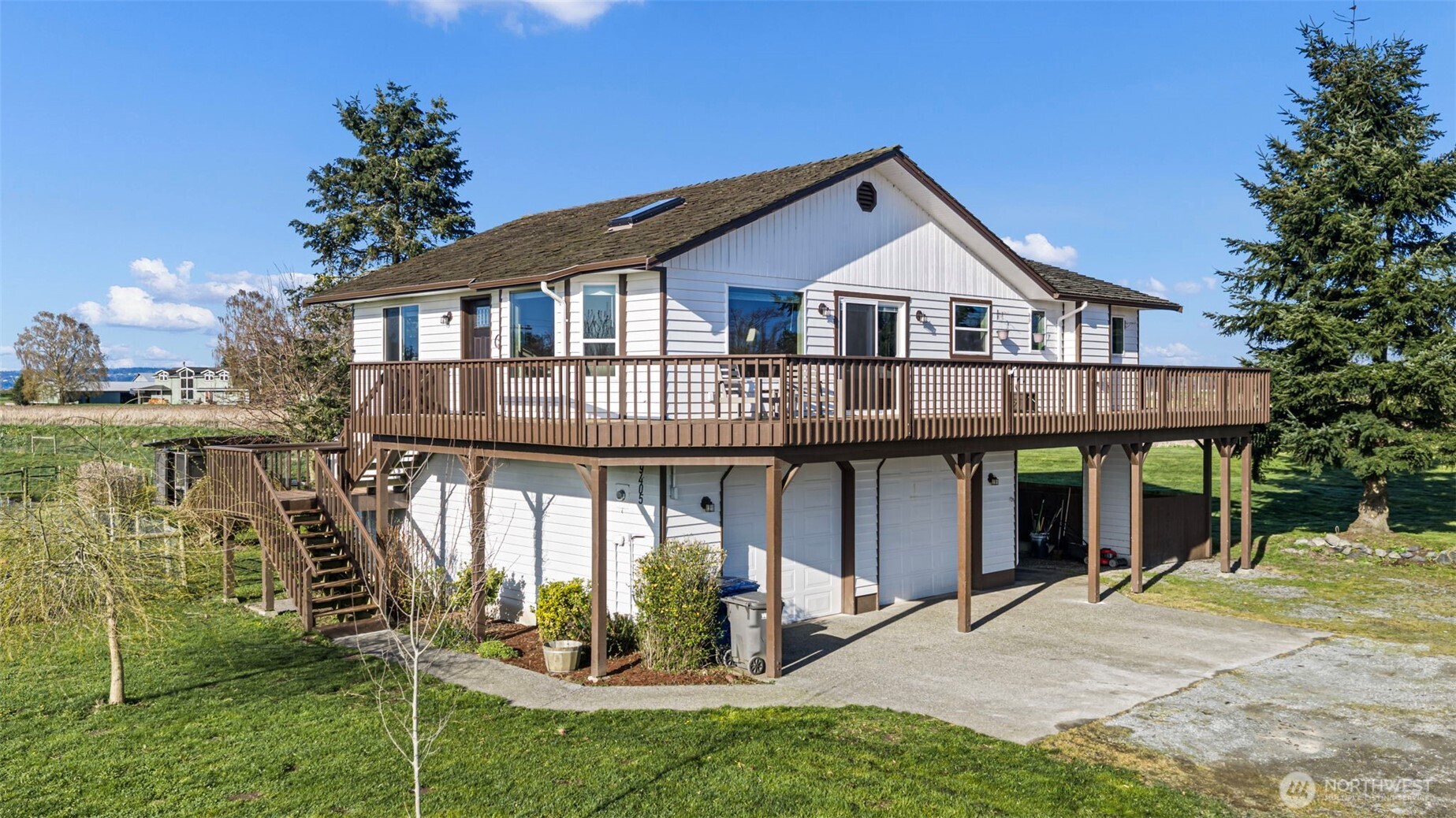 9405 Thomle Road , Stanwood, WA 98292