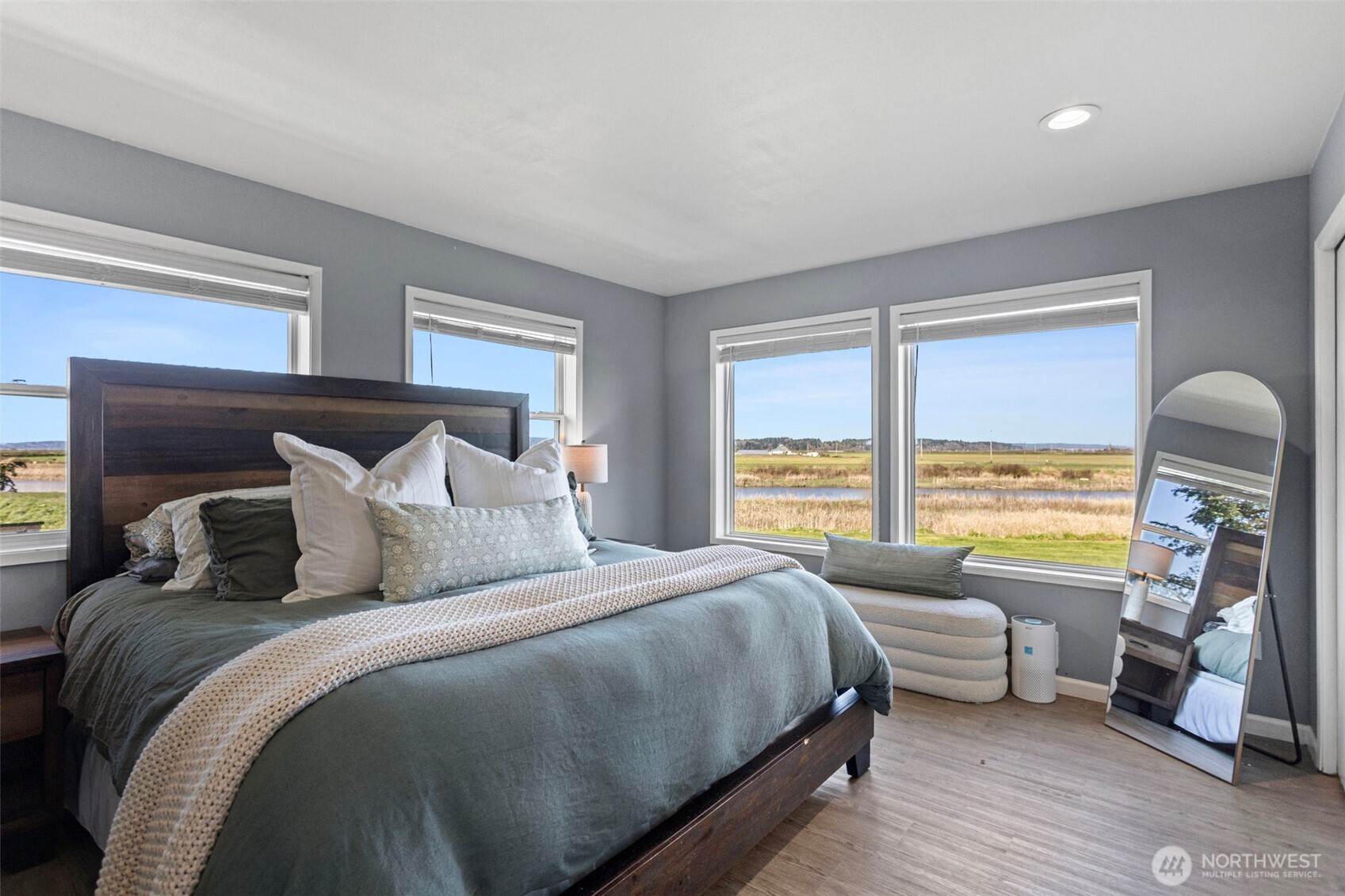 9405 Thomle Road , Stanwood, WA 98292