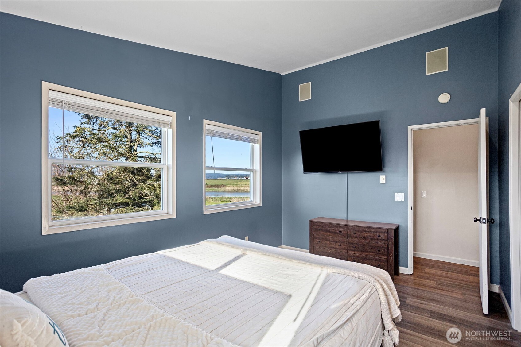9405 Thomle Road , Stanwood, WA 98292