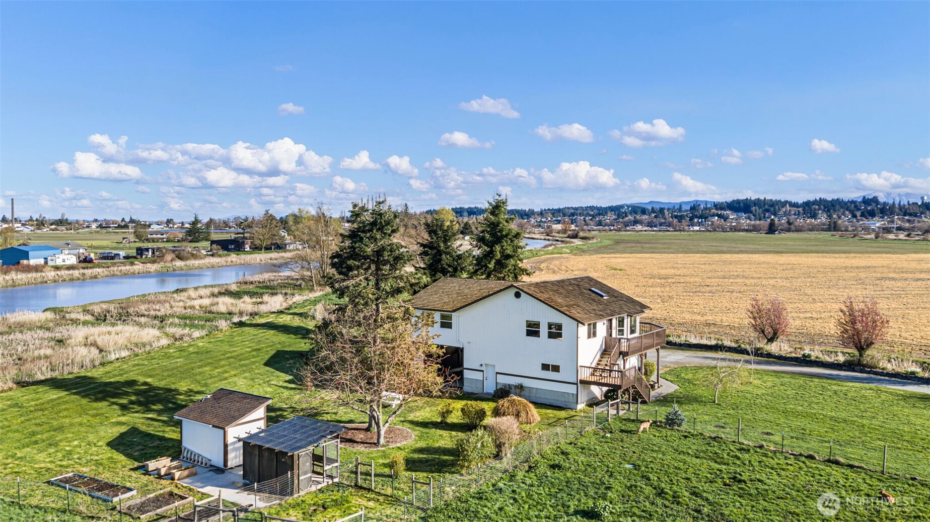 9405 Thomle Road , Stanwood, WA 98292