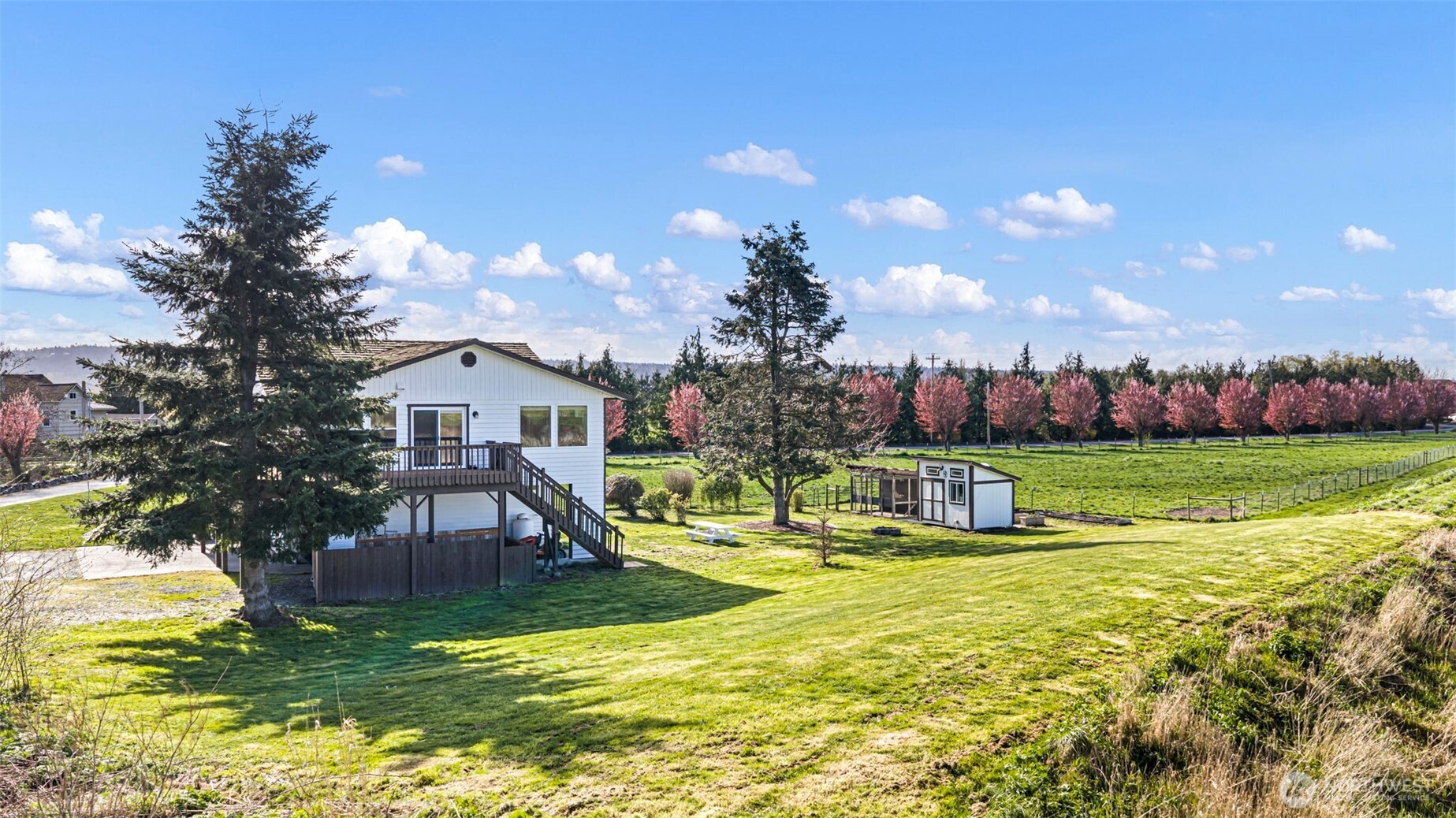 9405 Thomle Road , Stanwood, WA 98292