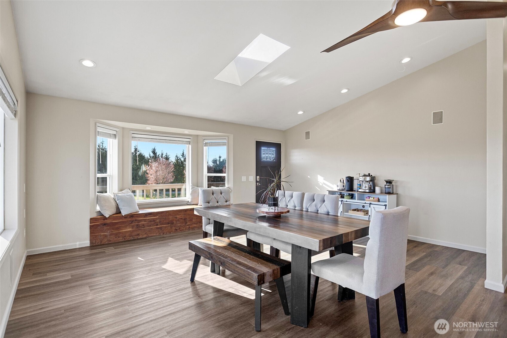 9405 Thomle Road , Stanwood, WA 98292