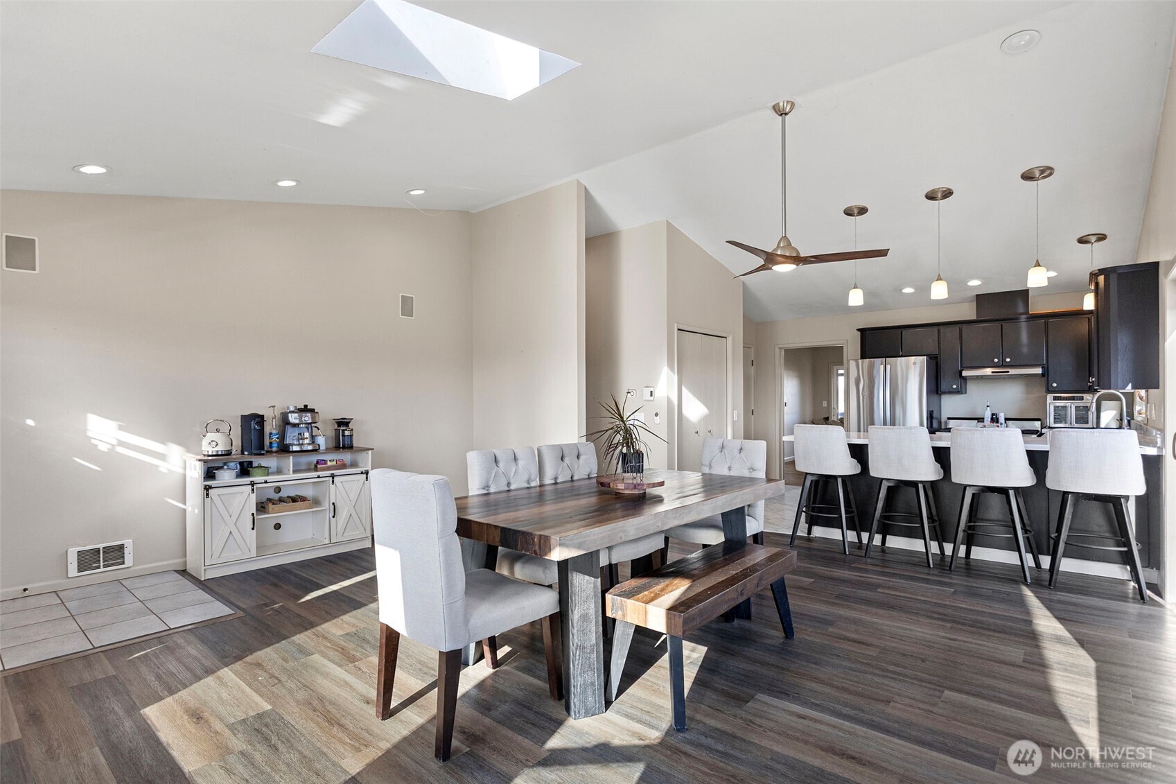 9405 Thomle Road , Stanwood, WA 98292