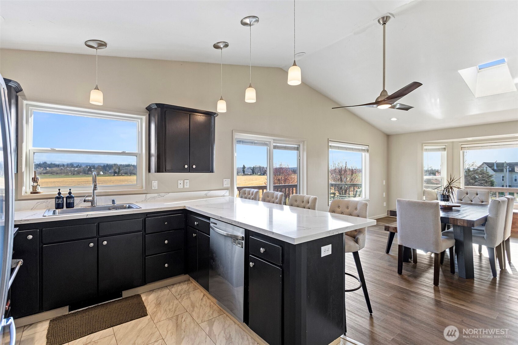9405 Thomle Road , Stanwood, WA 98292