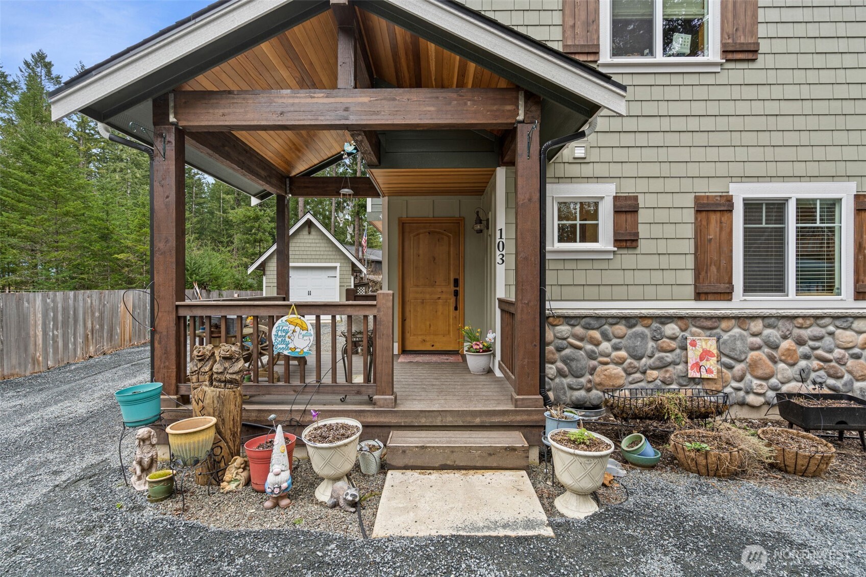 103 Mountain View Lane S, Packwood, WA 98361