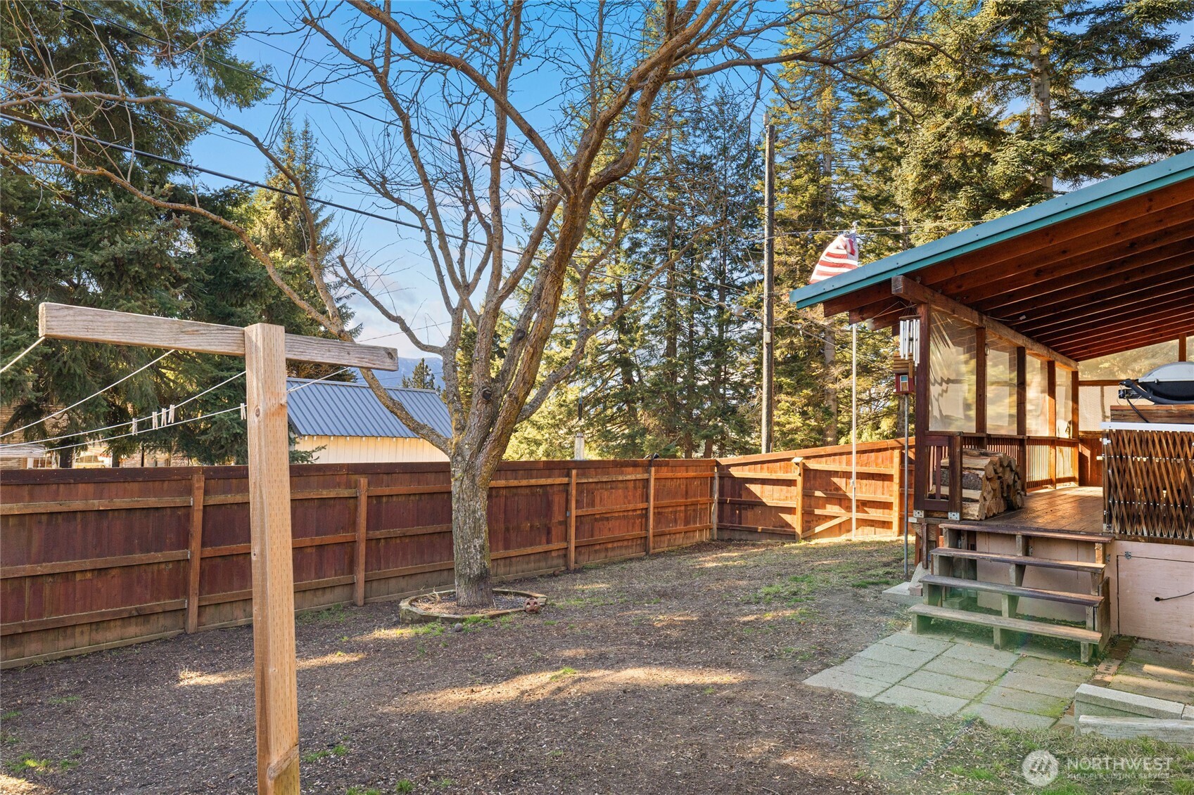 115 W Sixth Street , Cle Elum, WA 98922