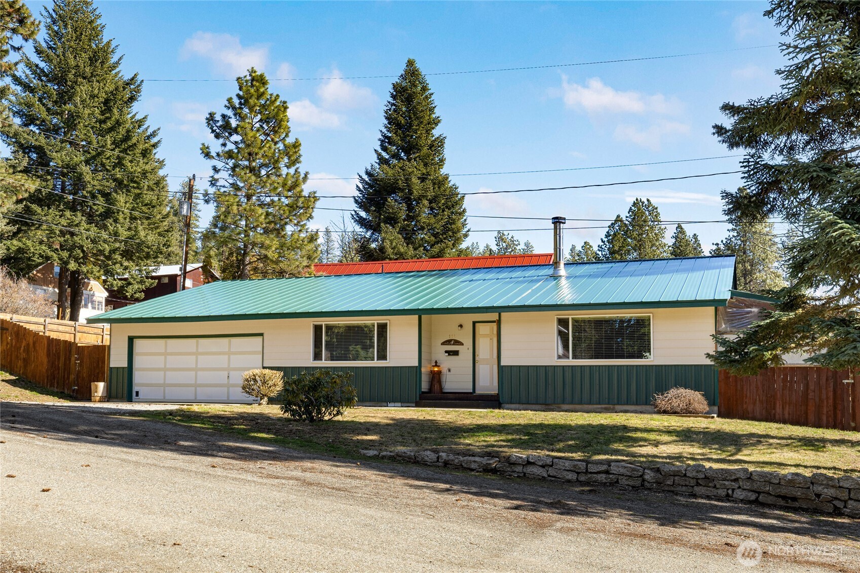 115 W Sixth Street , Cle Elum, WA 98922