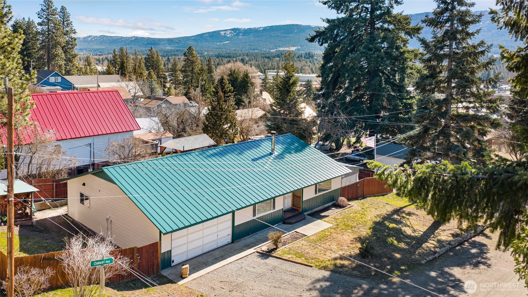 115 W Sixth Street , Cle Elum, WA 98922