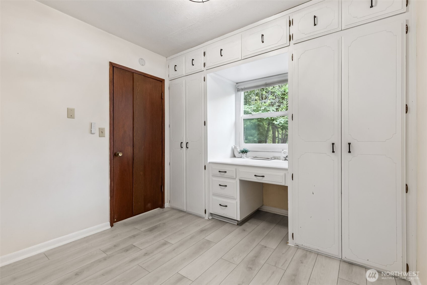 1347 N Pear Street NE, Olympia, WA 98506