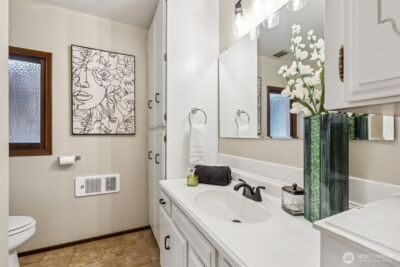 1347 N Pear Street NE, Olympia, WA 98506 - Photo 15