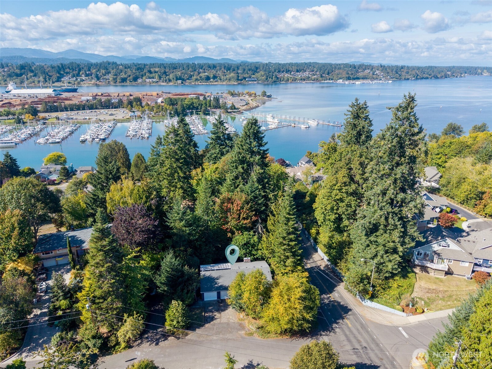 1347 N Pear Street NE, Olympia, WA 98506