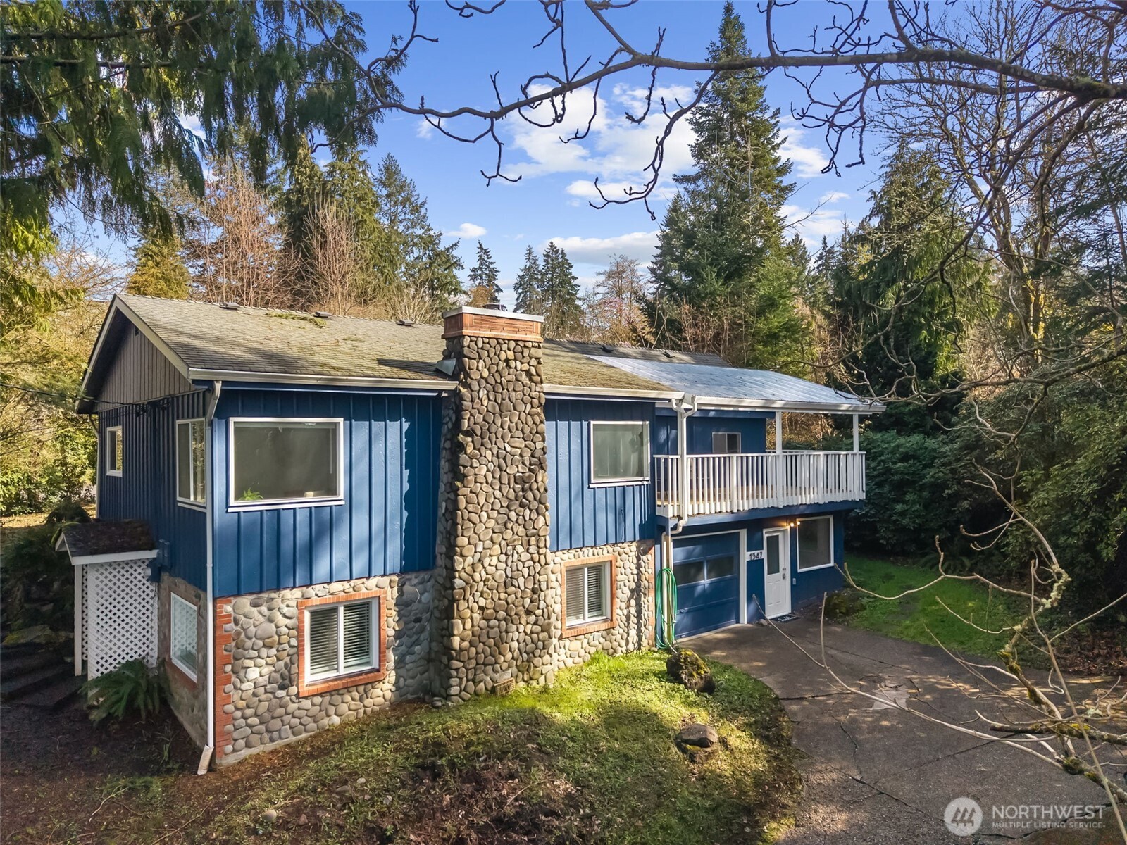 1347 N Pear Street NE, Olympia, WA 98506